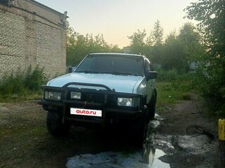 1991 Nissan Terrano I, белый, 150000 рублей, вид 1