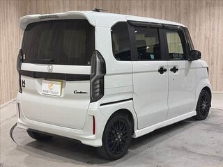 2022 Honda N-BOX II Рестайлинг, белый, 717009 рублей, вид 4