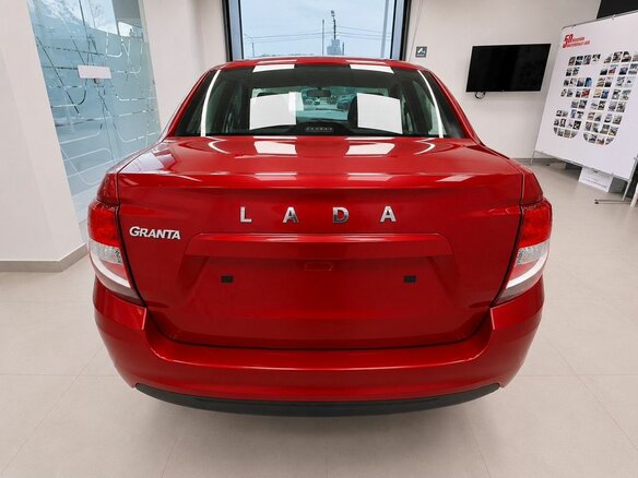 2026 Lada (ВАЗ) Granta I Рестайлинг, красный, 1121000 рублей - вид 5