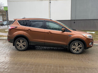 2017 Ford Kuga II Рестайлинг, коричневый, 1450000 рублей, вид 2