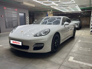 2009 Porsche Panamera Turbo I, белый, 2100000 рублей, вид 1