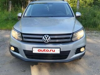 2012 Volkswagen Tiguan I Рестайлинг, серебристый, 1040000 рублей, вид 1