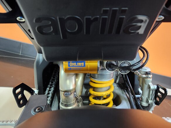 2025 Aprilia RSV4, чёрный, 2950000 рублей - вид 17