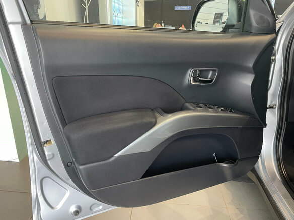 2008 Mitsubishi Outlander II, серебристый - вид 21