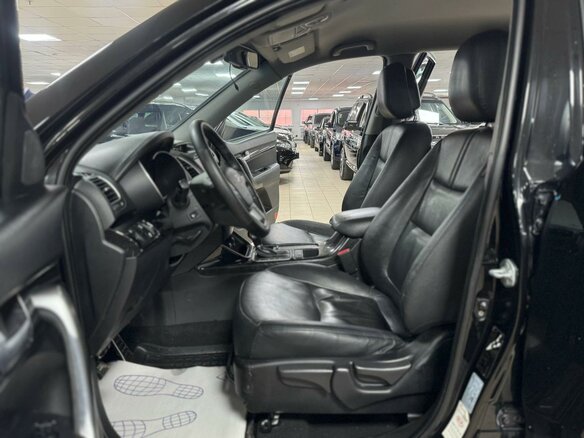 2013 Kia Sorento II Рестайлинг, чёрный, 1195000 рублей - вид 8