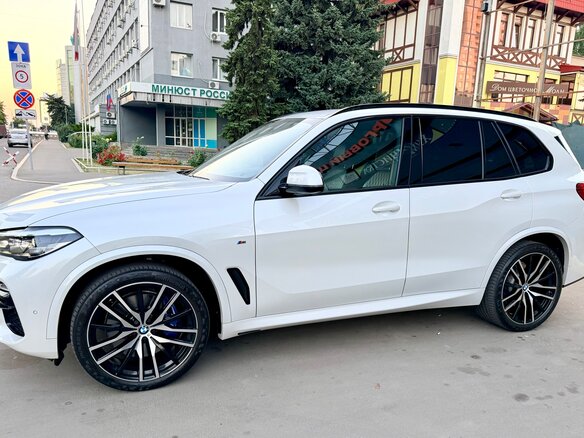 2019 BMW X5 40i IV (G05/G18), белый, 6999000 рублей - вид 11