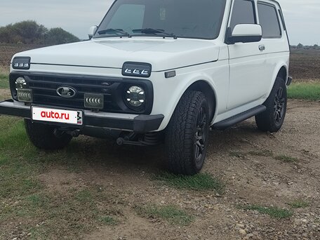 2013 Lada (ВАЗ) 2121 (4x4) I Рестайлинг, белый, 480000 рублей, вид 3