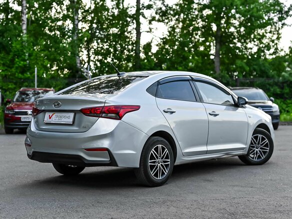 2019 Hyundai Solaris II, серый - вид 1