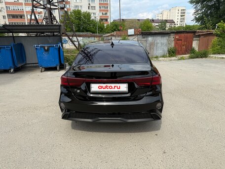 2021 Kia K3 II Рестайлинг, чёрный, 2050000 рублей, вид 3