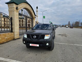 2008 Nissan Navara (Frontier) III (D40), серый, 1150000 рублей, вид 1
