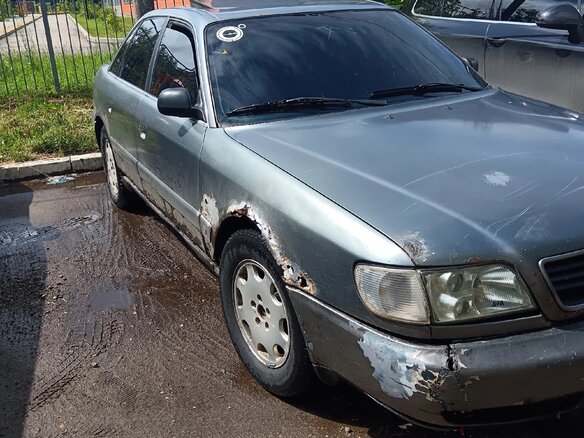1995 Audi A6 I (C4), серый - вид 1