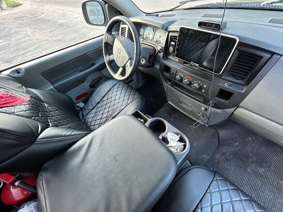2007 Dodge RAM III (DR/DH), чёрный, 2000000 рублей - вид 18