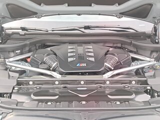 2024 BMW X5 M60i IV (G05/G18) Рестайлинг, серый, 15500000 рублей, вид 4