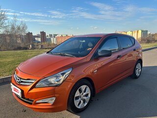 2014 Hyundai Solaris I Рестайлинг, оранжевый, 950000 рублей, вид 1