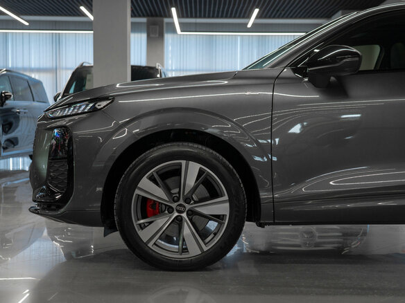 2026 Audi Q3 Sportback TFSI III (FJ), серый, 6998000 рублей - вид 29