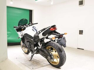 2014 Yamaha FZ8, белый, 599000 рублей, вид 4