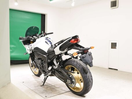 2014 Yamaha FZ8, белый, 599000 рублей, вид 4