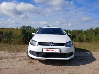2010 Volkswagen Polo V, белый, 540000 рублей, вид 3