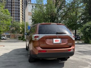 2012 Mitsubishi Outlander III, коричневый, 1490000 рублей, вид 5