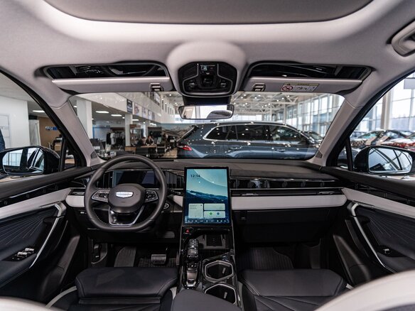 2026 Geely Atlas II, чёрный - вид 7