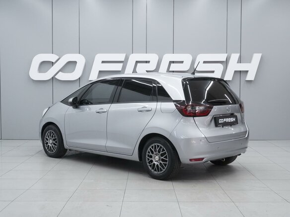 2021 Honda Fit IV, серебристый, 1260000 рублей - вид 1