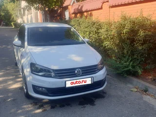 2017 Volkswagen Polo V Рестайлинг, серебристый, 1150000 рублей, вид 1