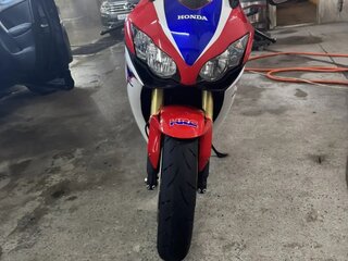 2010 Honda CBR 1000 RR/RA Fireblade, белый, 780000 рублей, вид 5