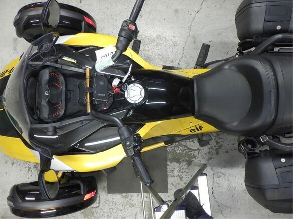 2018 BRP Can-Am Spyder, жёлтый, 1332000 рублей - вид 12