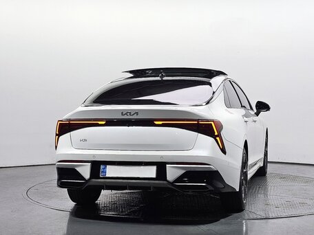 2024 Kia K5 LPi III Рестайлинг, белый, 2290000 рублей, вид 5
