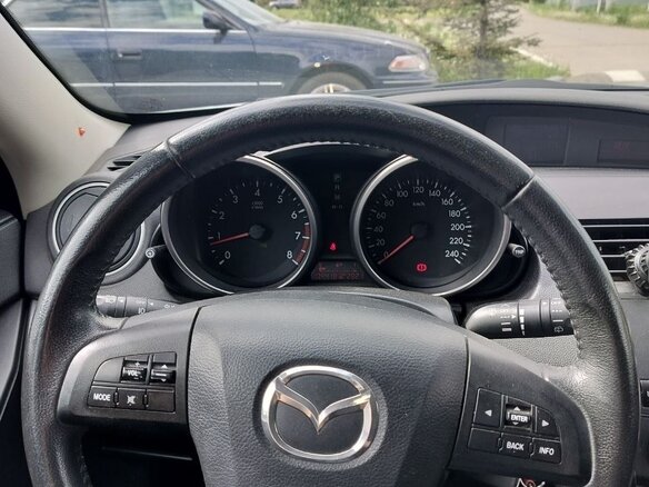 2011 Mazda 3 II (BL), серый, 870000 рублей - вид 9