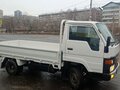 1995 Toyota TownAce, белый, 850000 рублей - вид 6