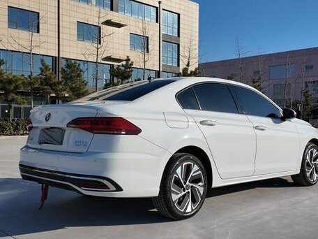 2022 Volkswagen Bora IV (China Market) Рестайлинг, белый, 1750000 рублей, вид 5