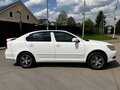 2013 Skoda Octavia II (A5) Рестайлинг, белый, 750000 рублей - вид 3