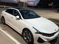 2021 Kia K5 III, белый, 2490000 рублей - вид 1
