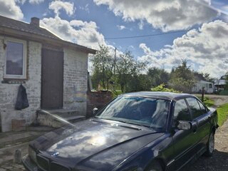 1994 BMW 7 серии 730i III (E38), чёрный, 350000 рублей, вид 1