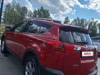 2014 Toyota RAV4 IV (XA40), красный, 1850000 рублей, вид 4