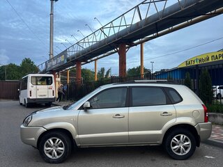 2008 Hyundai Tucson I, серебристый, 810000 рублей, вид 2