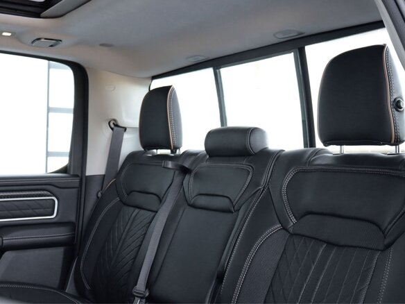 2026 Ram 1500 Crew Cab V Рестайлинг, красный, 12590000 рублей - вид 38