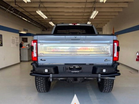2026 Ford F-250, серый, 18450000 рублей - вид 3