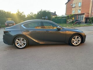 2021 Lexus IS 300 III Рестайлинг 2, серый, 3290000 рублей, вид 5