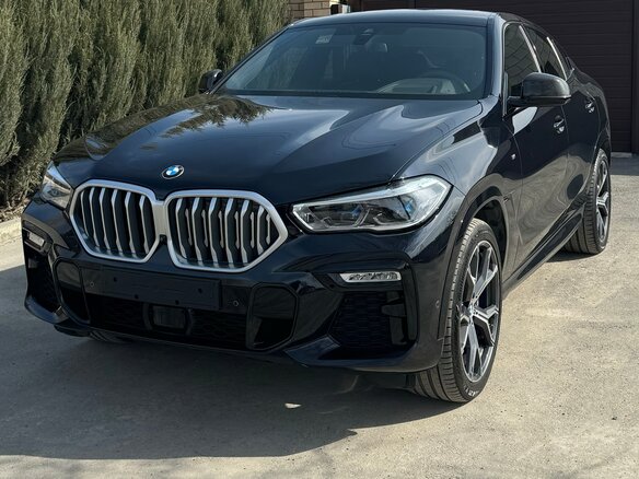 2020 BMW X6 30d III (G06), чёрный, 8500000 рублей - вид 1
