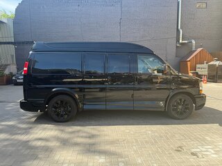 2024 Chevrolet Express II, чёрный, 15000000 рублей, вид 4