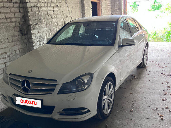2013 Mercedes-Benz C-Класс 250 III (W204) Рестайлинг, белый, 2000000 рублей - вид 13