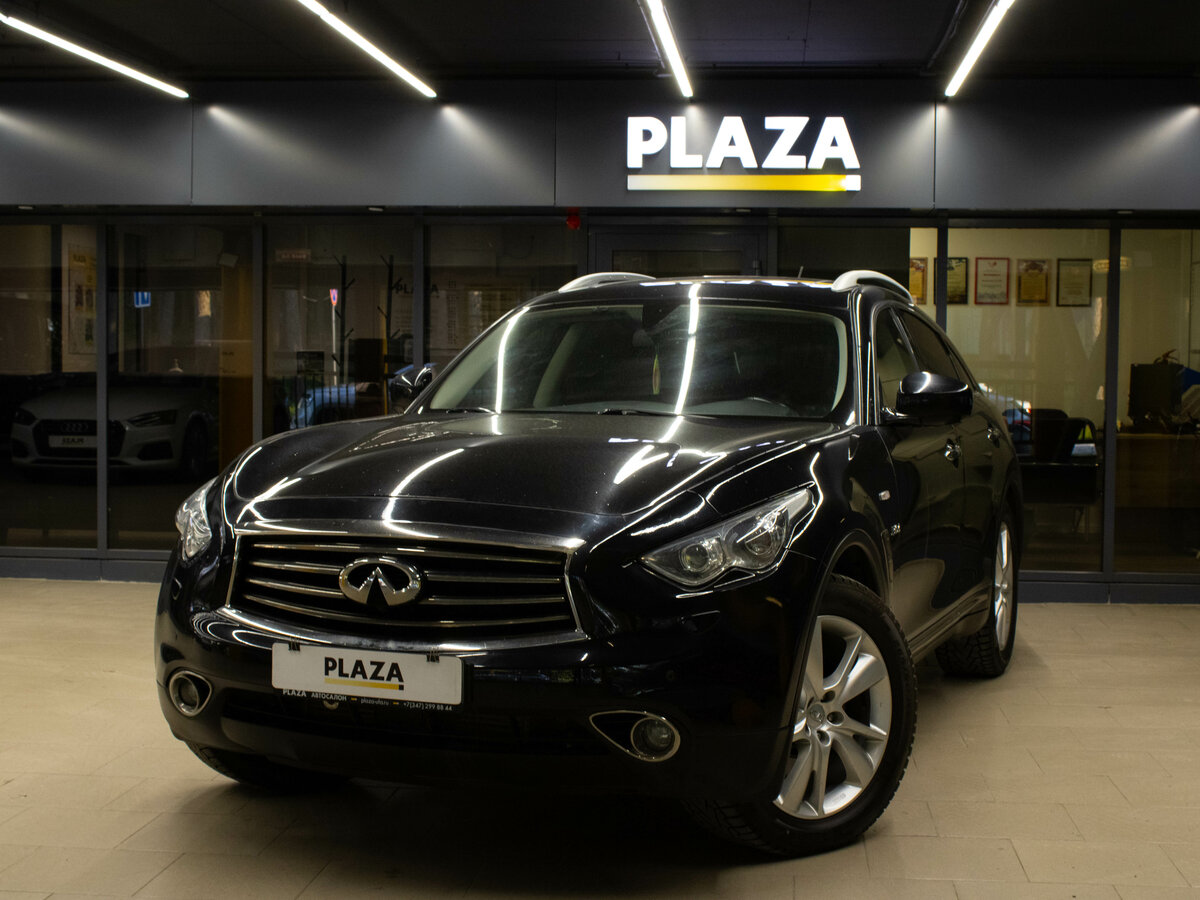Открыть фотографии: Infiniti QX70