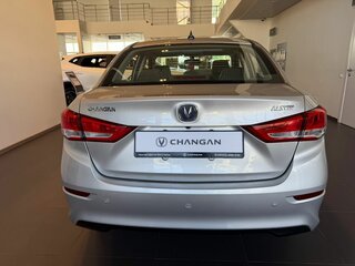 2025 Changan Alsvin, серебристый, 2119900 рублей, вид 3