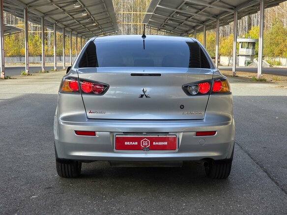 2010 Mitsubishi Lancer X, серебристый, 699900 рублей - вид 5