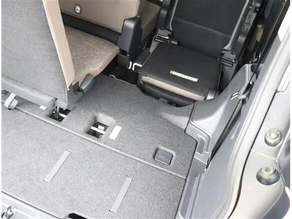 2022 Toyota Sienta III, белый, 1091027 рублей - вид 28