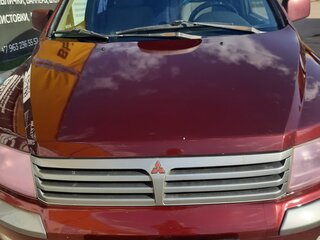 2003 Mitsubishi Space Wagon III, пурпурный, 500000 рублей, вид 2