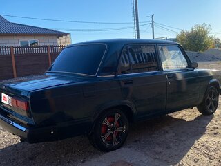 2009 Lada (ВАЗ) 2105, зелёный, 140000 рублей, вид 2
