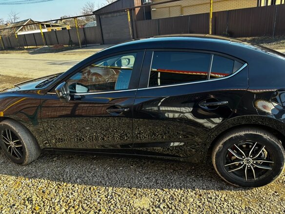 2013 Mazda 3 III (BM), чёрный, 950000 рублей - вид 1